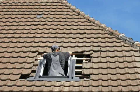 Pose de velux - Olargues